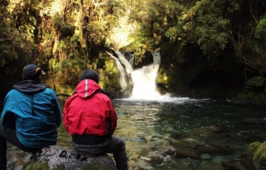 Kayak y trekking al pozon tronador