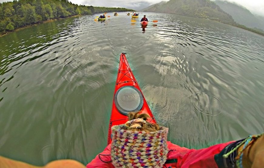 Kayak y trekking al pozon tronador