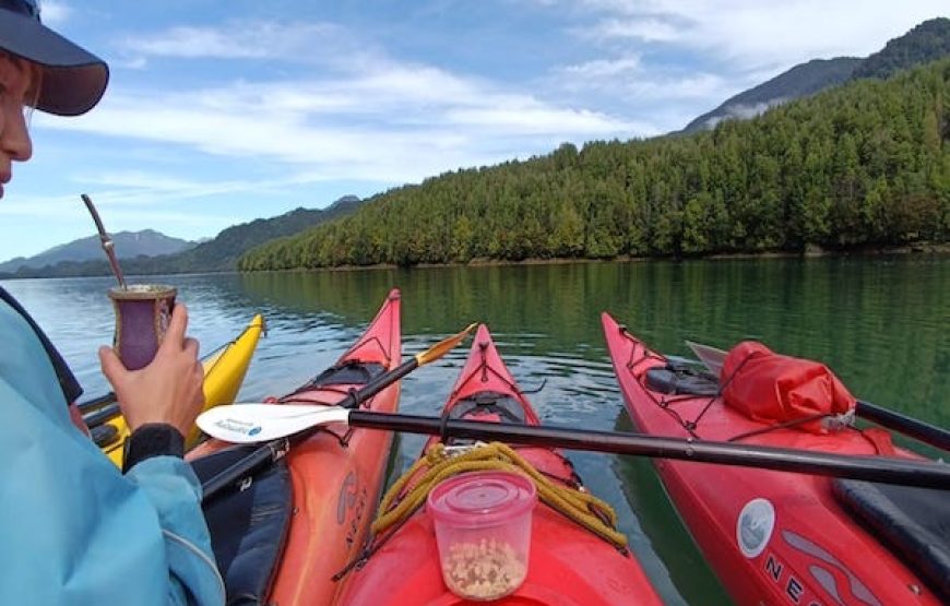 Kayak y trekking al pozon tronador
